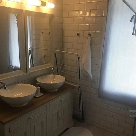 Holiday home Nicoll-huset